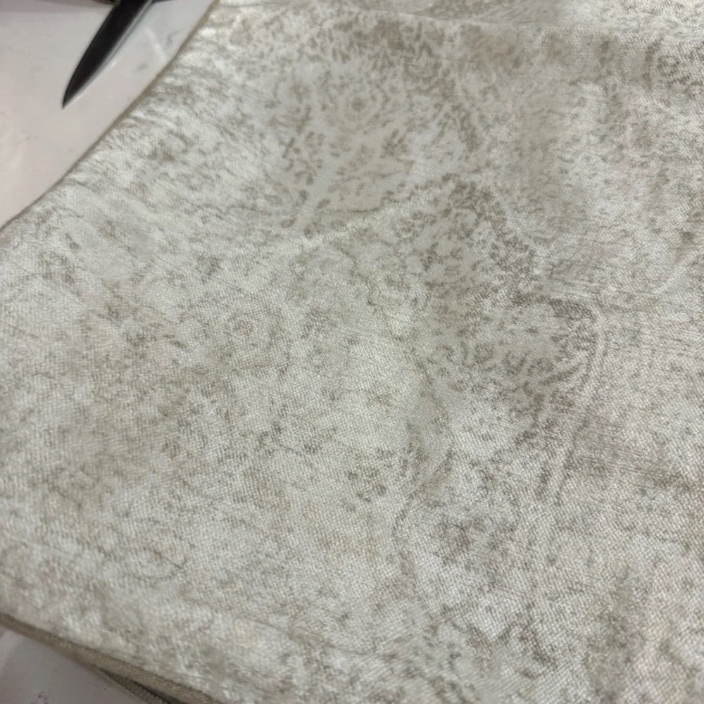 VILLA / Pillow cover/ Rayon / Linen / bland